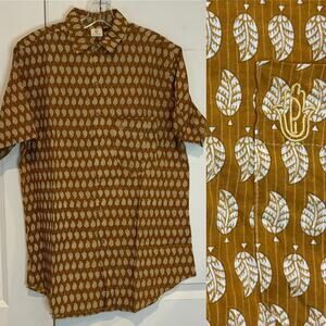 NWOT Perry Walker Collective Griff Short Sleeve Casual Button Front Shirt L